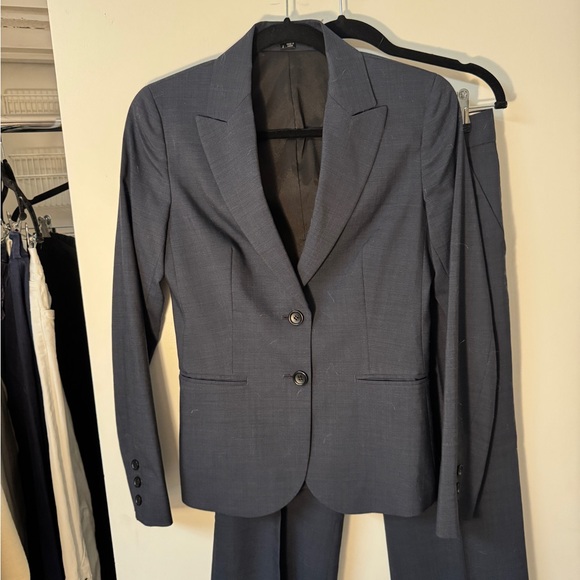 Theory • Pant Suit • Navy • 2 - Picture 2 of 7